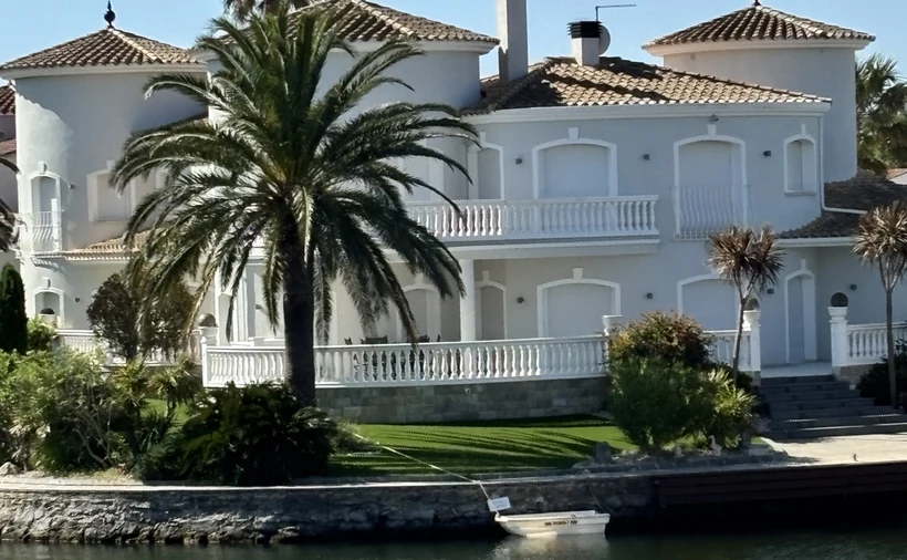 Villa prestige con amarre